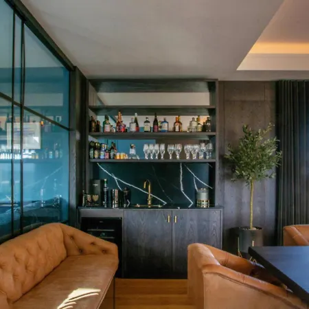 Sruthan Pier House